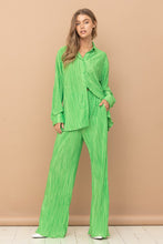 Load image into Gallery viewer, Pleated Blouse Pants Set
