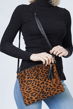 Load image into Gallery viewer, Animal Print Crossbody Clutch Bag
